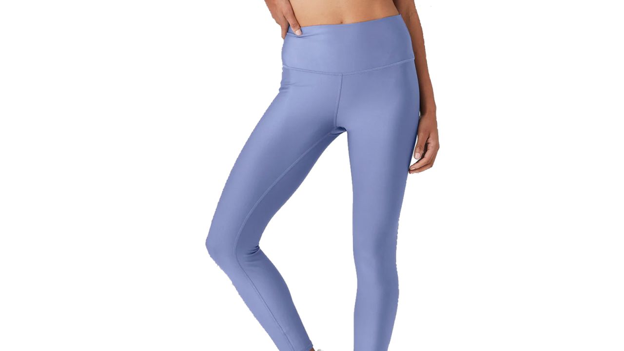 Alo airlift legging.jpg