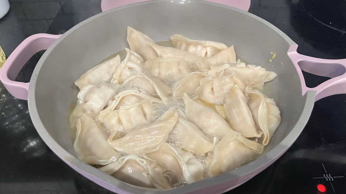 https://media.cnn.com/api/v1/images/stellar/prod/always-pan-2-dumplings-cnnu.jpg?q=w_1110,c_fill