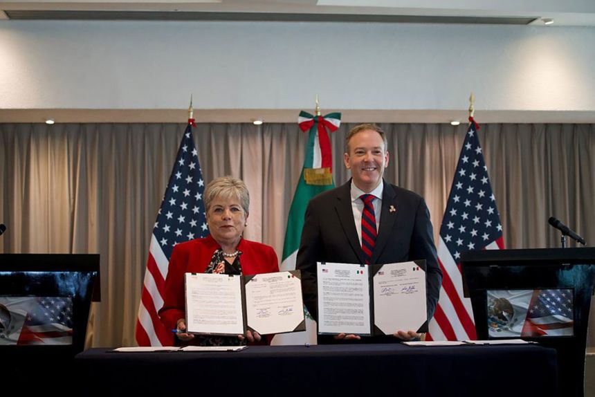 US Environmental Protection Agency Secretary Lee Zeldin and Mexico’s Secretary of the Environment and Natural Resources Alicia Bárcena after signing the agreement in Mexico City.
