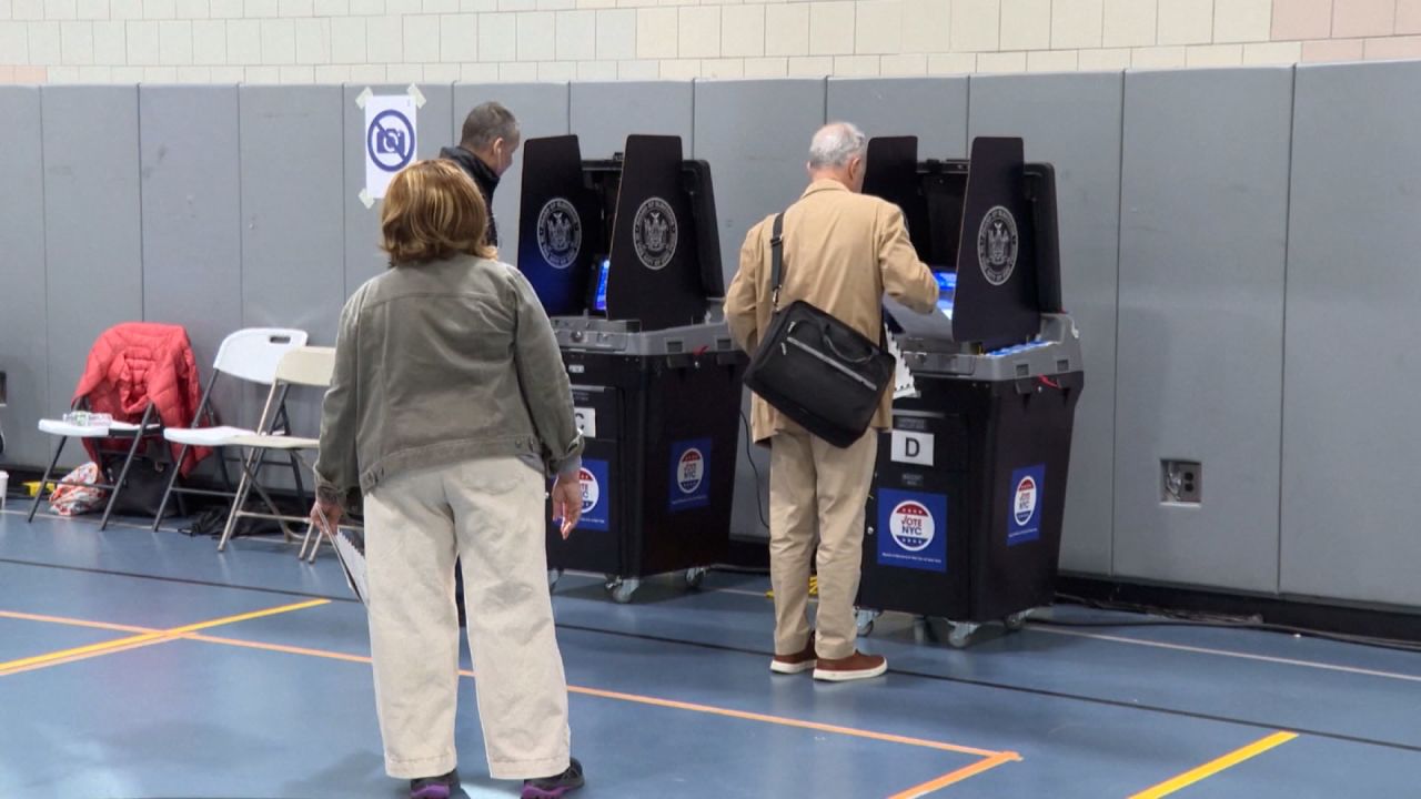 Amanpour Taylor 03Nov2025.jpg