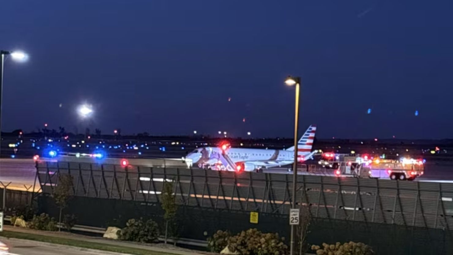 El vuelo 6469 estacionó en la pista del aeródromo Eppley de Omaha después de que los pilotos realizaran un aterrizaje de emergencia el lunes 20 de octubre