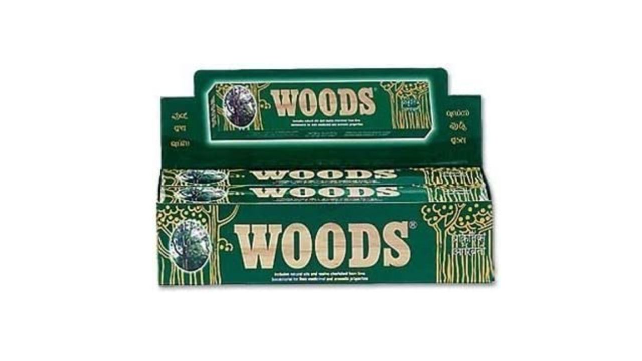 andie macdowell essentials woods