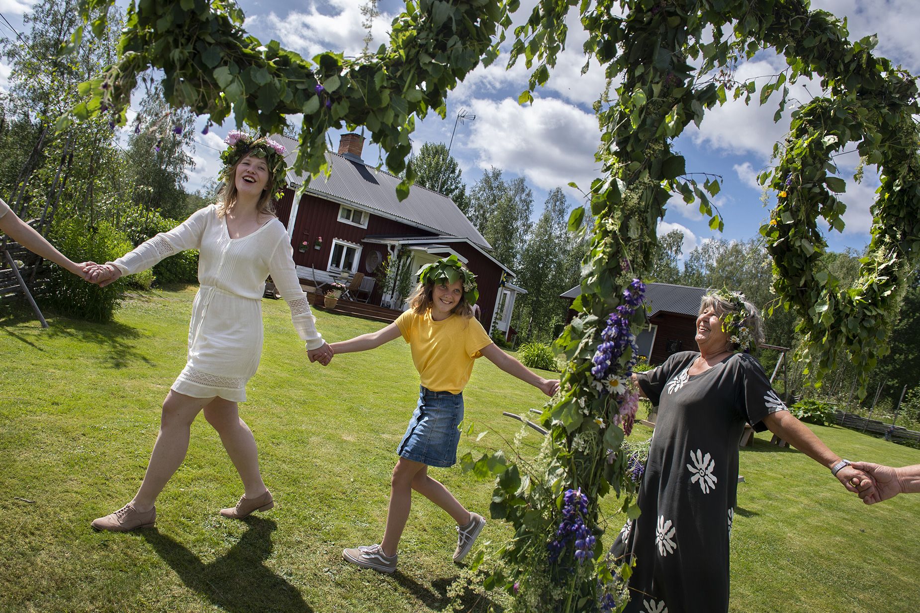 The mystical pagan traditions still celebrated in Sweden at Midsummer | CNN