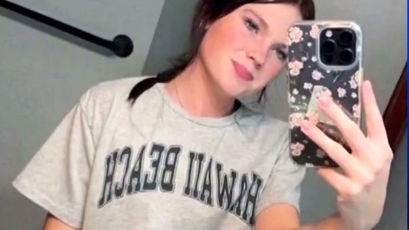 Вижте всички теми Връзката е копирана Следвайте Смъртта на тийнейджър