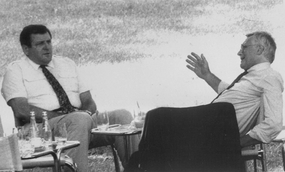 Slovak Prime Minister Vladimir Meciar (left) and Czech Prime Minister Vaclav Klaus (right) during their talks about the breakup of the Czechoslovak federation at the Villa on August 26, 1992.
