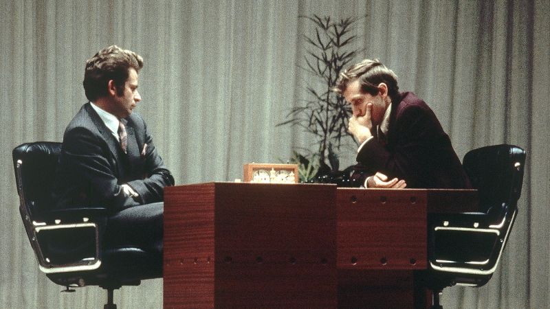 Boris Spassky, Soviet chess champion who lost famed Cold War-era match to Bobby Fischer, dies at 88