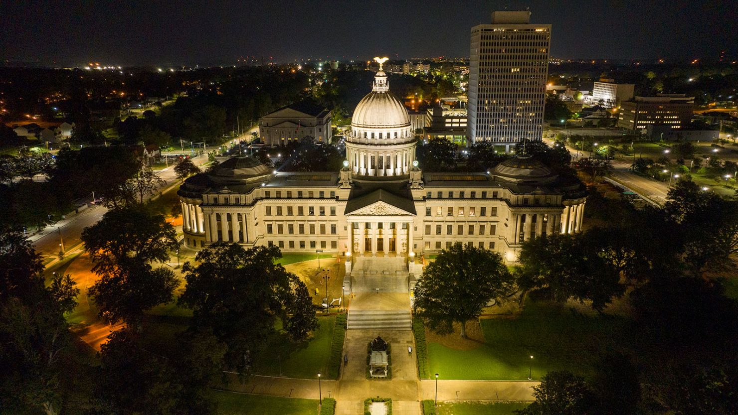 Court of appeals allows creation of state run court in Mississippi s