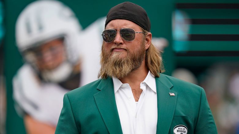 Former New York Jets player Nick Mangold was inducted into the team's Ring of Honor in 2022.