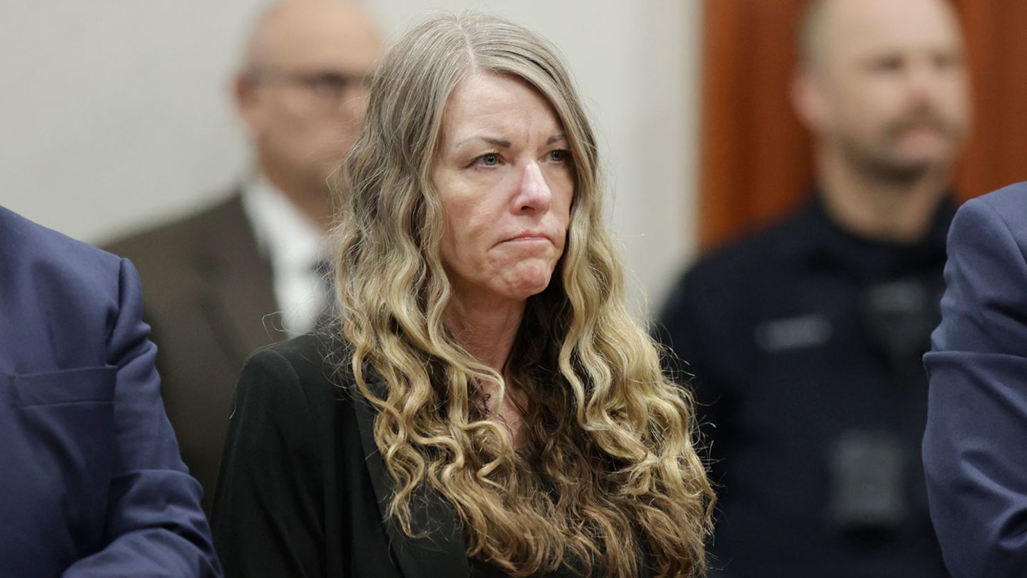 Lori Vallow: Idaho mom who killed 2 of her kids goes on trial over death of her husband | CNN