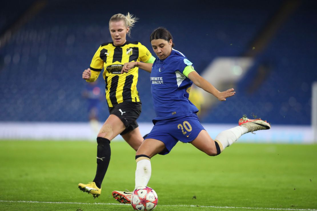 Sam Kerr signs contract extension at Chelsea… but not before giving ...