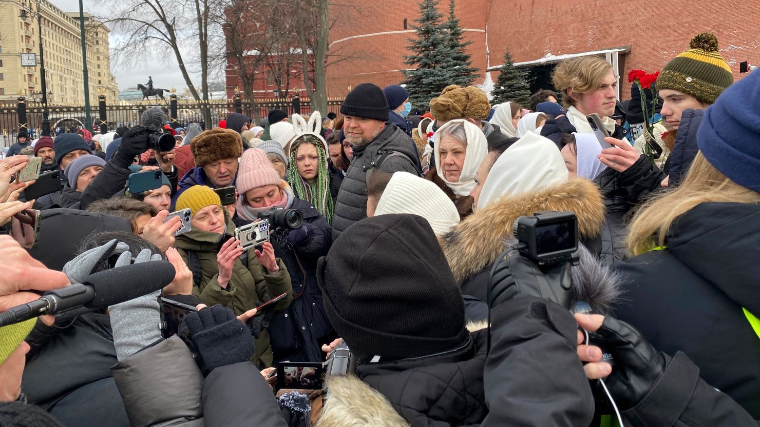 The “500 days of mobilization” rally brought women to the walls of the Kremlin