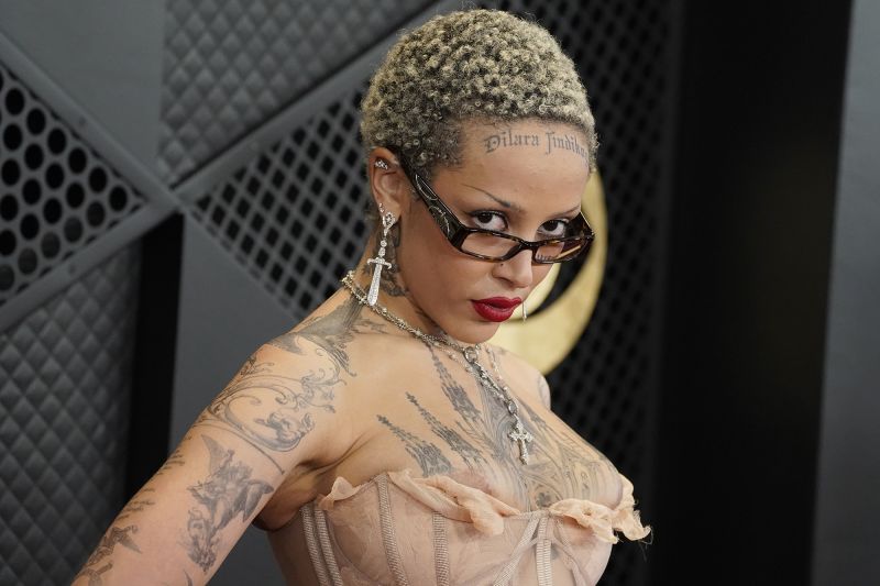 Doja Cat was covered in temporary tattoos at the Grammy awards on Sunday in Los Angeles.