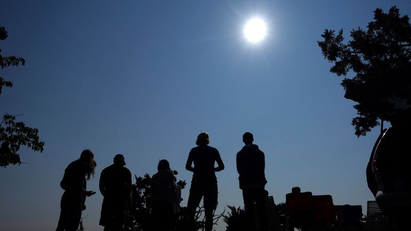Catch up on the day’s news: Solar eclipse plans, retirement savings, Tesla sales Catch up on the day’s news: Solar eclipse plans, retirement savings, Tesla sales