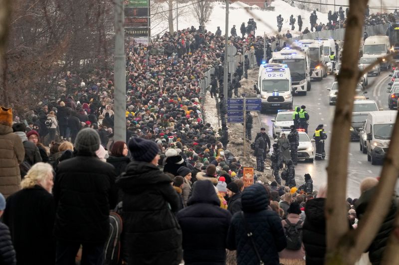 Thousands Gather For Navalny’s Funeral In Moscow Amid Threat Of Arrest ...