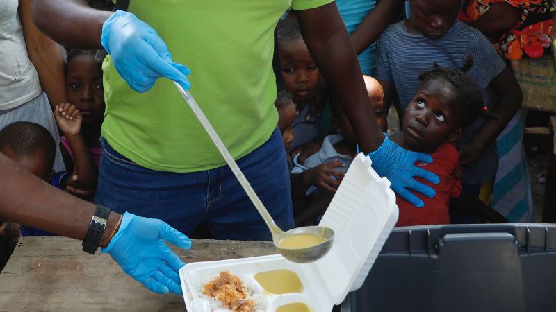 Все повече и повече хора гладуват в Хаити предупреждават хуманитарните