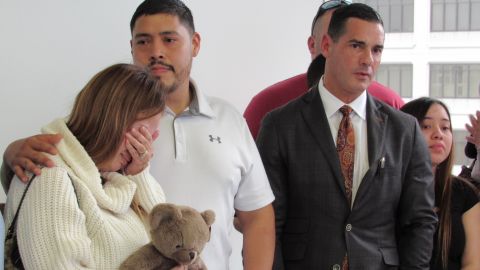 FILE - Arlene Alvarez's parents, Gwen Alvarez and Armando Alvarez are seen during a news conference with their attorney, Rick Ramos, right, Wednesday, Feb. 16, 2022 in Houston, Texas. Tony Earls, who is accused of fatally shooting a 9-year-old girl when he was robbed at a Houston ATM in 2022 has been indicted Tuesday, April 23, 2024, for murder in her death. The indictment against Earls comes nearly two years after another grand jury had declined to indict him in the death of Alvarez. (AP Photo/Juan A. Lozano, File)