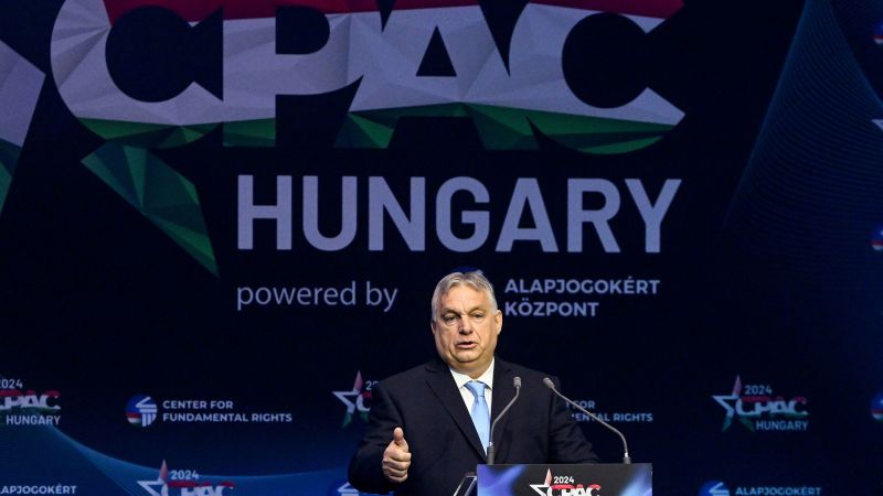 Американските консерватори прегръщат авторитарния лидер на Унгария на конференцията в Будапеща