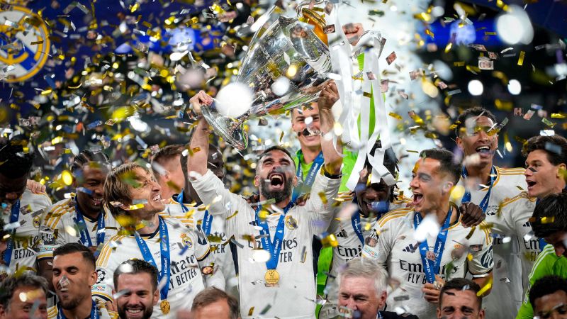 Final da Liga dos Campeões: O Real Madrid conquistou a 15ª Taça dos Campeões Europeus ao derrotar o Borussia Dortmund por 2-0