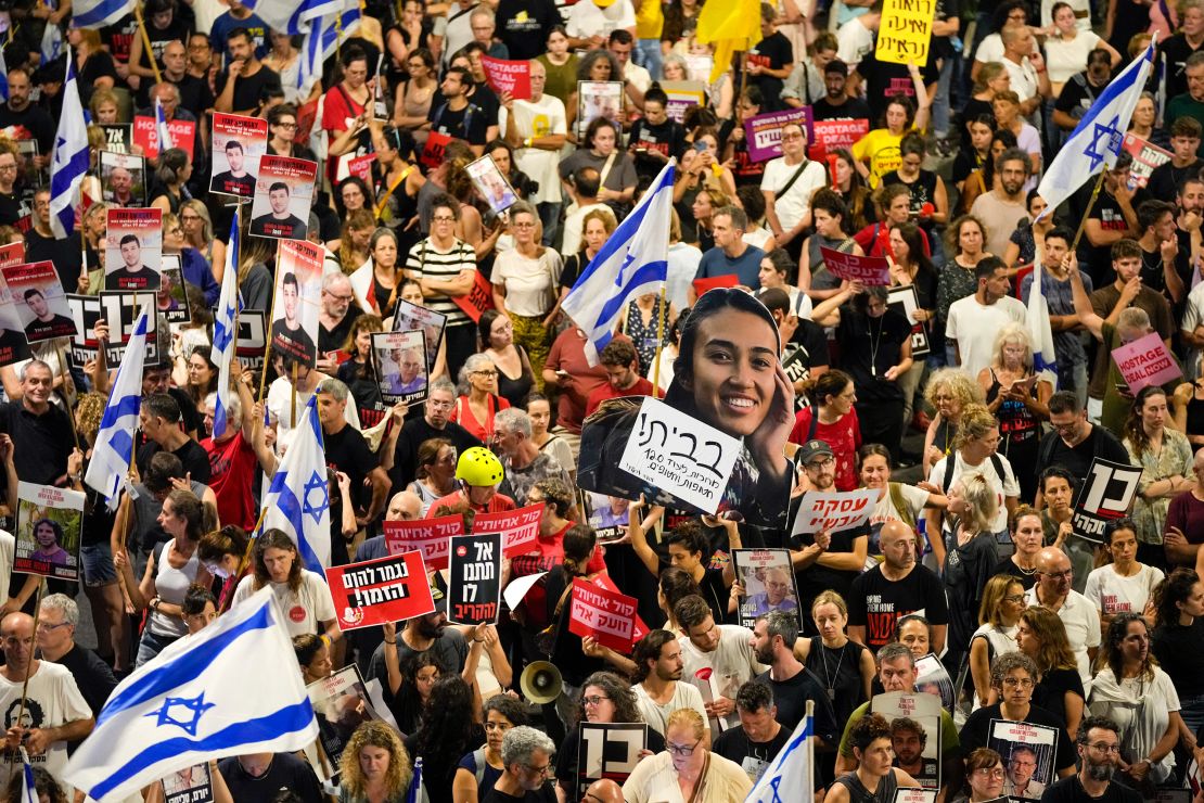 A protest for the release of hostages in Tel Aviv on Jun 8.