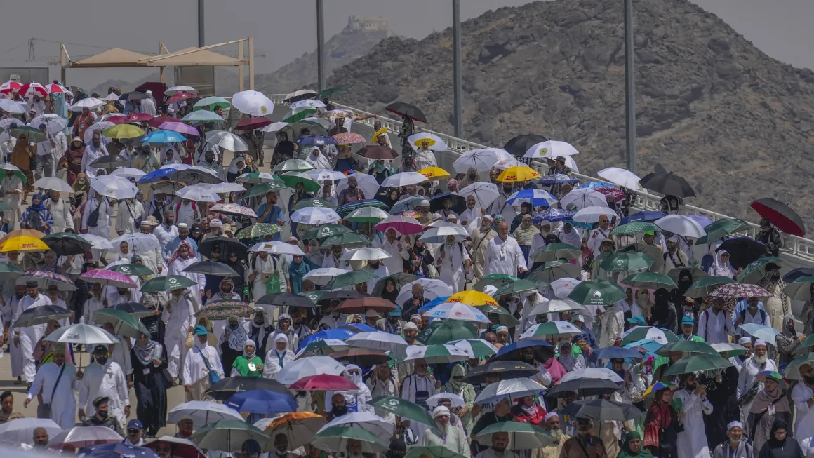 MECCA HORROR AGAIN! Hundreds of Haji pilgrim die 🕋