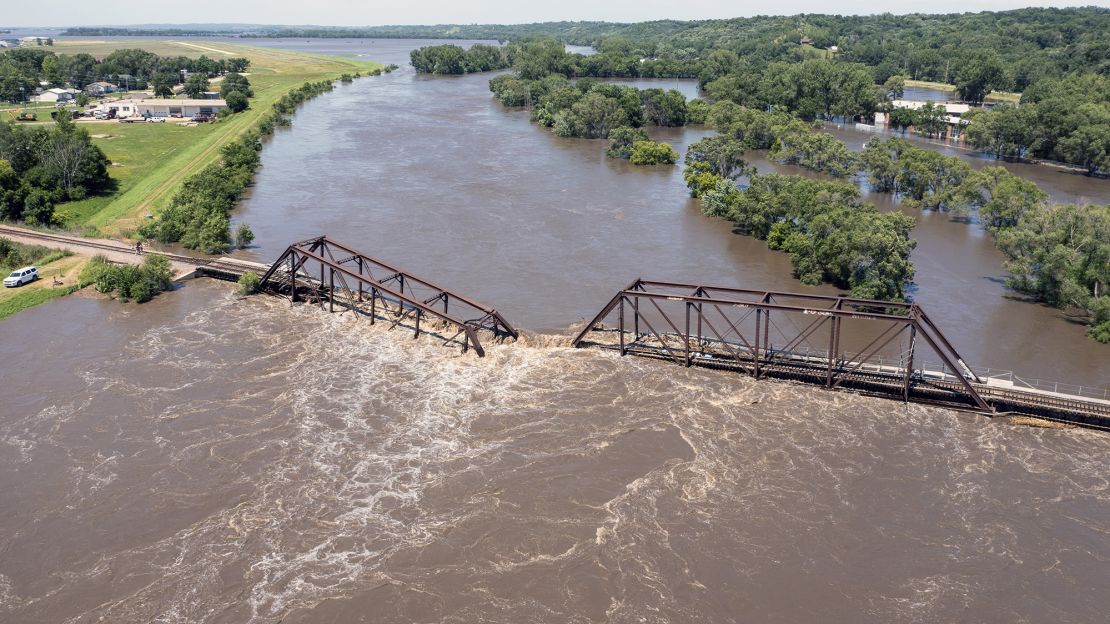 Part of a Minnesota home has plunged into the Blue Earth River as ...