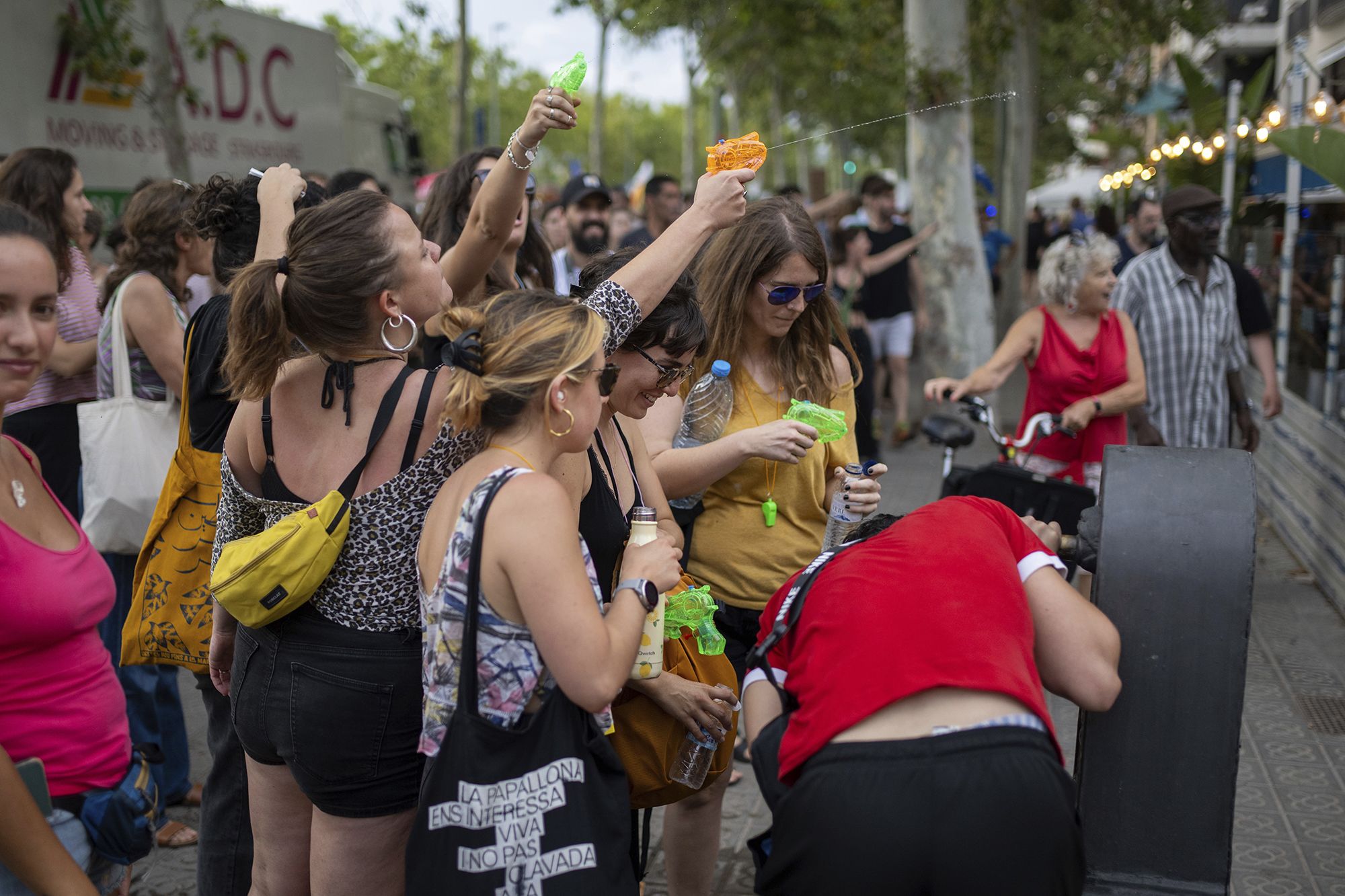 Barcelona anti-tourism protesters fire water pistols at visitors | CNN