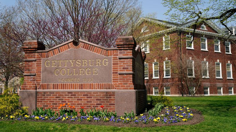 Gettysburg College: Swim team investigated after student had racial slur carved into chest