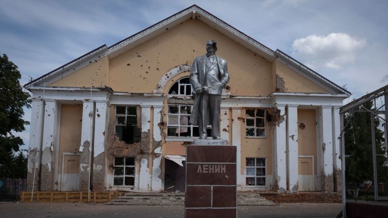 Zelensky says ‘no encirclement’ of Ukrainian troops in Russia’s Kursk region, accusing Putin of lying