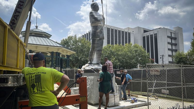 Statue of John Lewis replaces Confederate memorial in Atlanta