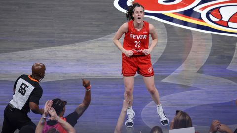 Indiana Fever guard Caitlin Clark (22) reacts to making a 3 point shot against the Phoenix Mercury at Gainbridge Fieldhouse on August 16, 2024 in Indianapolis, Indiana.