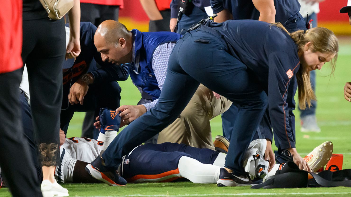 Chicago Bears' Douglas Coleman III carried off field on a stretcher during  preseason game against Chiefs | CNN