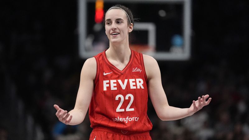 Caitlin Clark makes more WNBA history in front of a record crowd as Indiana Fever down Atlanta Dream