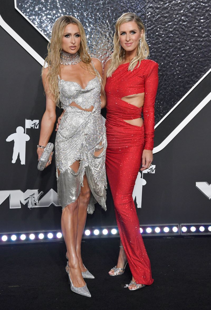 Best red carpet looks from the MTV VMAs CNN