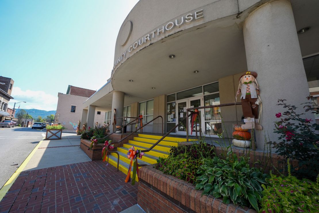 The closed Letcher County Courthouse in Whitesburg, Kentucky, is seen September 20.