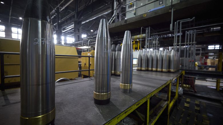 Ukrainian President Volodymyr Zelensky visits an arms factory in the US on September 22, 2024.
