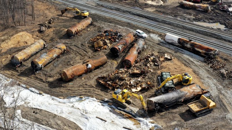 Judge approves $600 million settlement for residents near fiery Ohio derailment