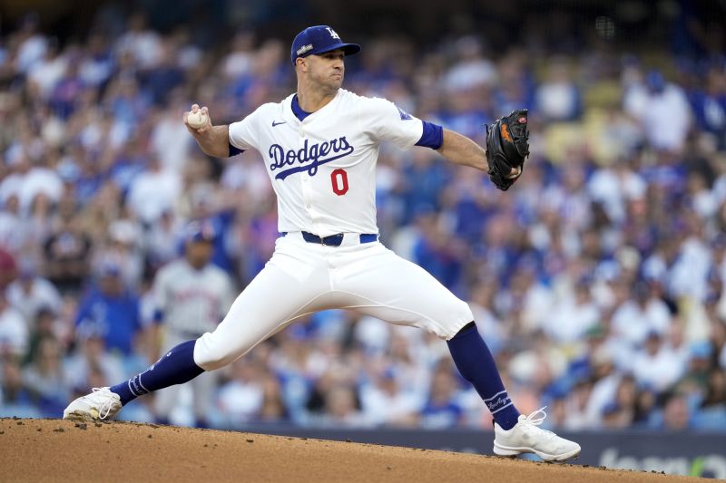 Los Angeles Dodgers tie MLB playoff record in blowout win Los Angeles Dodgers tie MLB playoff record in blowout win