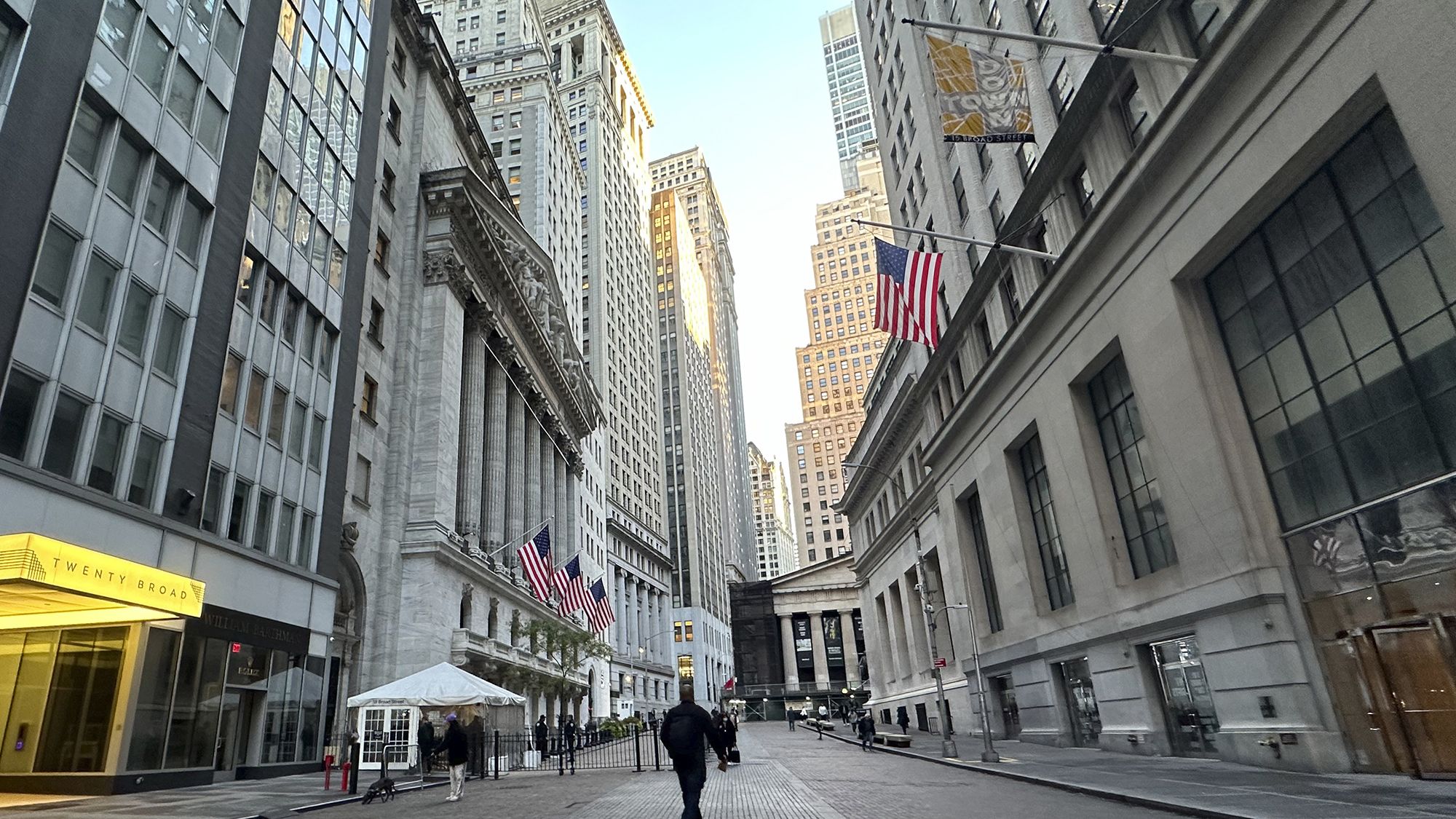 Dow sinks sharply as Wall Street gears up for possibility of a Trump victory