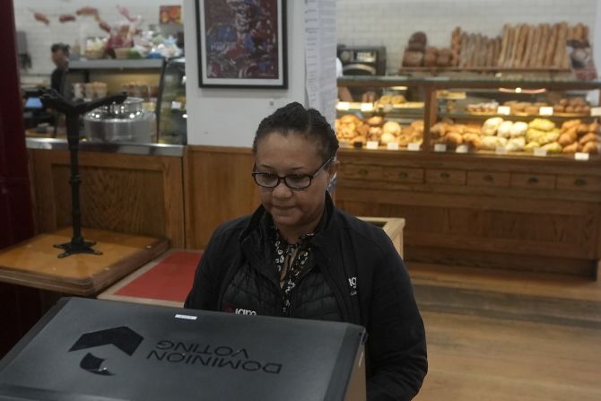 Janaye Ruhl votes at a bakery in San Francisco on Tuesday.