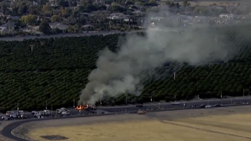 5 killed when small plane crashes through Arizona airport fence and hits car