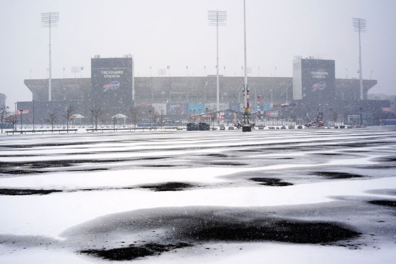 Buffalo Bills Ask Fans To Help Clear Snow As Highmark Stadium Braces ...