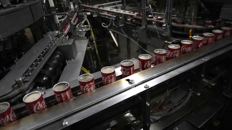 Why Trump’s aluminum tariffs won’t raise the price of your can of Coke - CNN