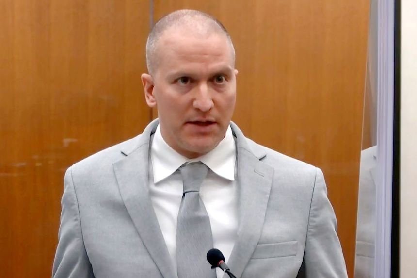 Former Minneapolis Police Officer Derek Chauvin addresses a state court in 2021.