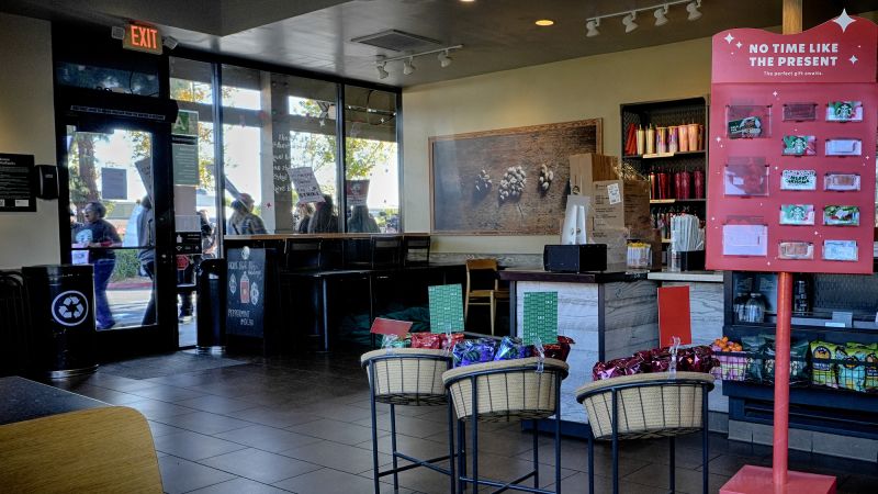 Read more about the article Starbucks union goes on strike in three cities – CNN