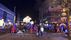 20 December 2024, Saxony-Anhalt, Magdeburg: Emergency services and firefighters are on duty at the Christmas market in Magdeburg. A car driver has driven into a group of people at the Christmas market in Magdeburg. (Best possible quality) - (to dpa: "Car drives into crowd at Magdeburg Christmas market") Photo by: D'rthe Hein/picture-alliance/dpa/AP Images