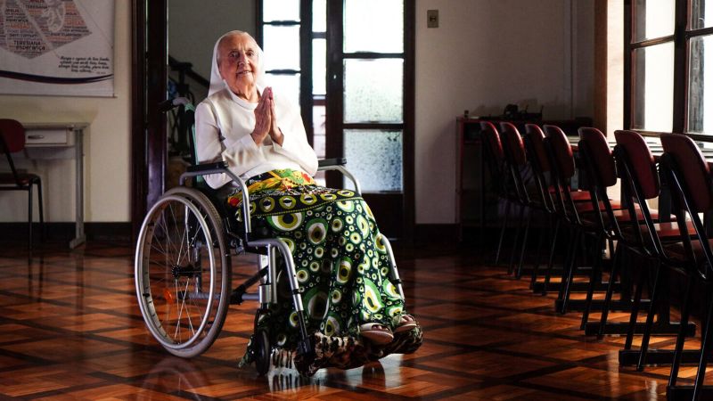 A soccer-loving nun from Brazil tops list of world’s oldest living person at nearly 117 | CNN