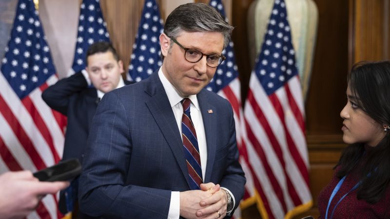 On pardons and January 6, Republicans torn between moving forward and looking back