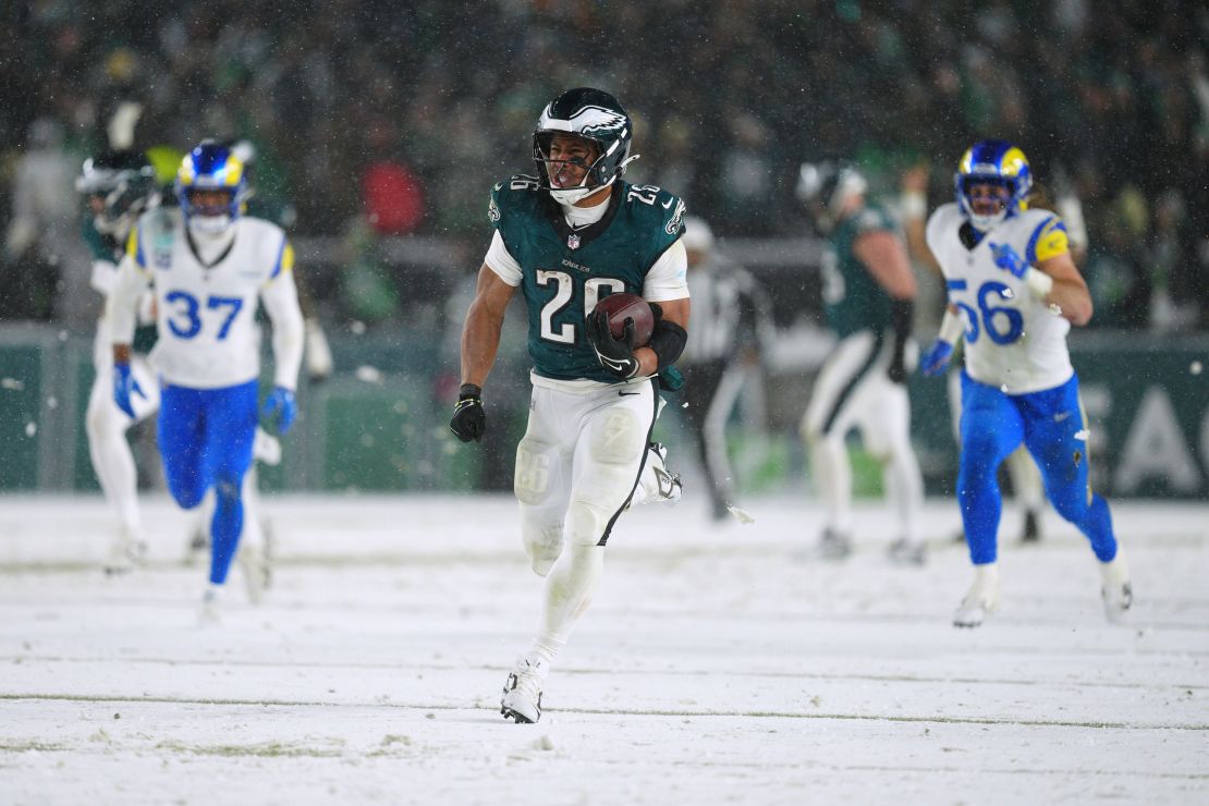 Philadelphia Eagles running back Saquon Barkley (26) runs the ball for a touchdown during the second half.