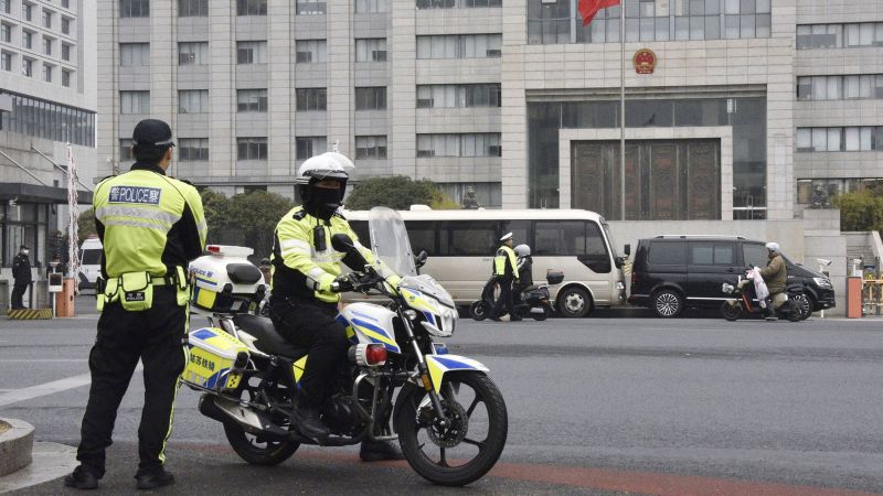 Suzhou knife attack: Death sentence for Chinese attacker who stabbed Japanese mother, child