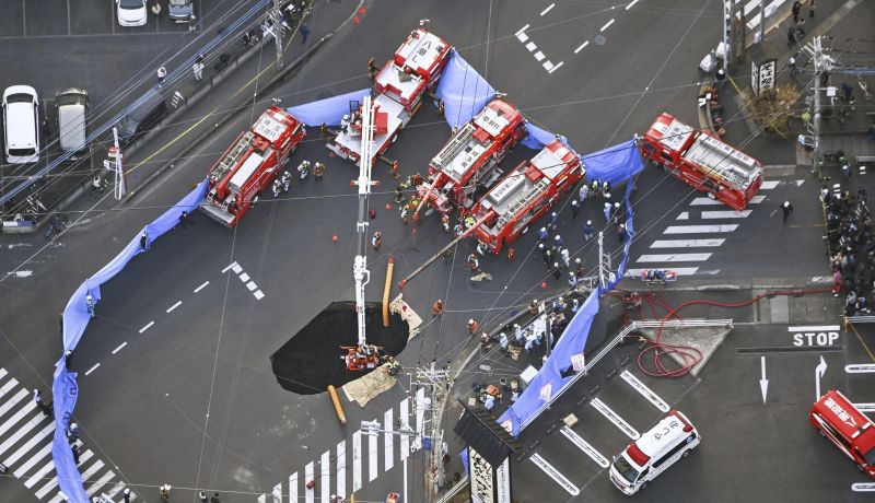 Japan sinkhole: Man trapped for days as rescue attempts continue | CNN